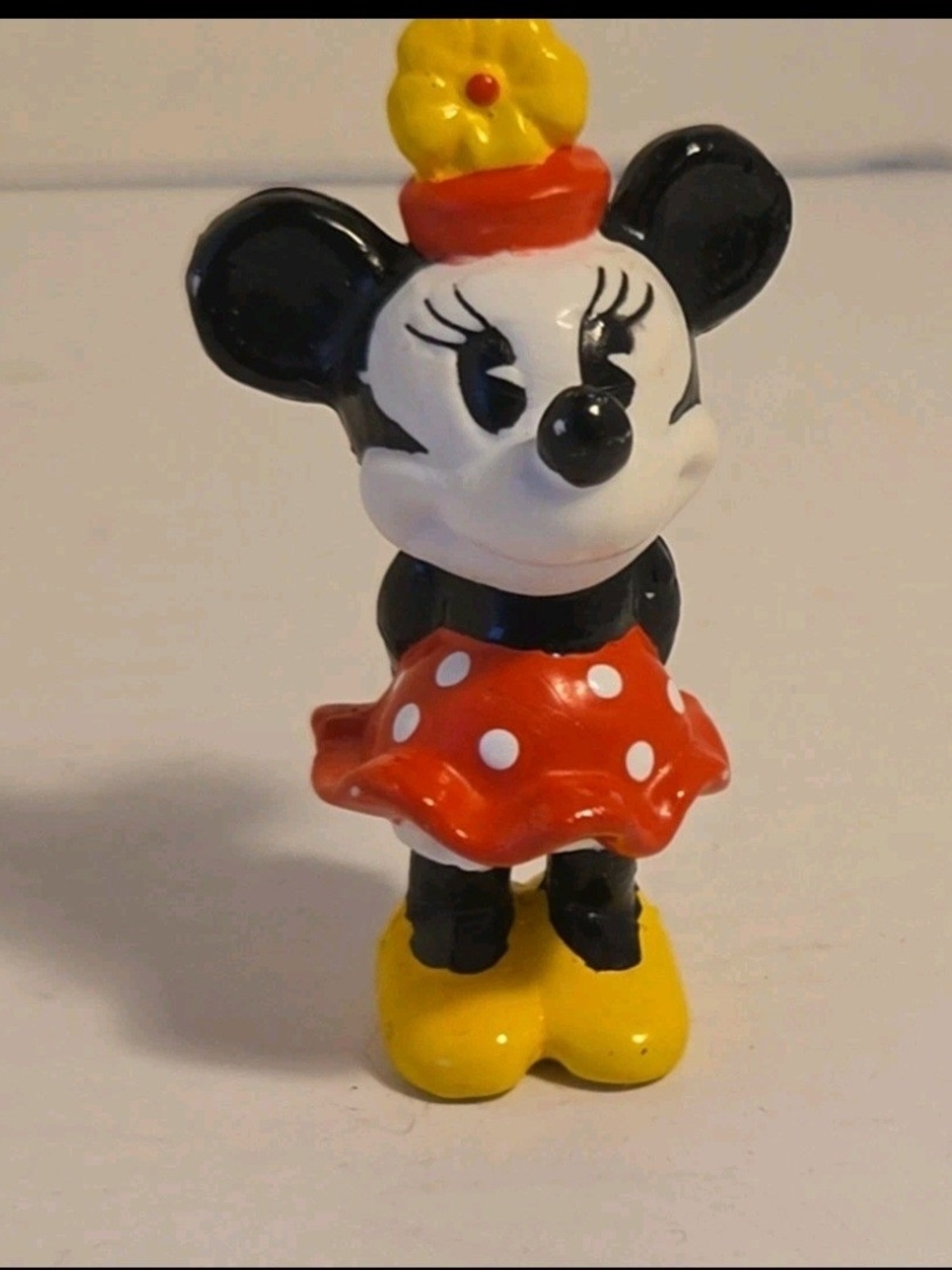 Vintage Disney Minnie Mouse 2” PVC Figurine